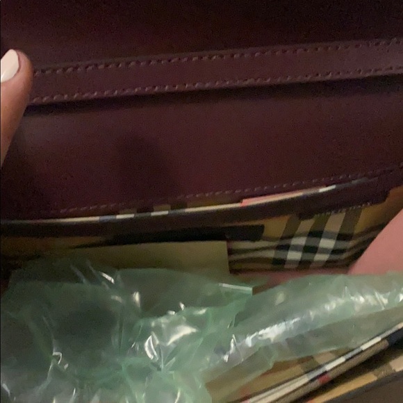 ✨NEW✨‼️BURBERRY small macken crossbody - Picture 4 of 9